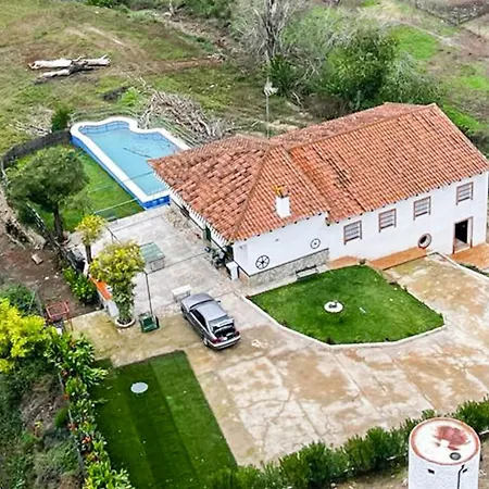 Holiday home 6 Bedroom Amazing In La Puebla De Infan La Puebla de los Infantes